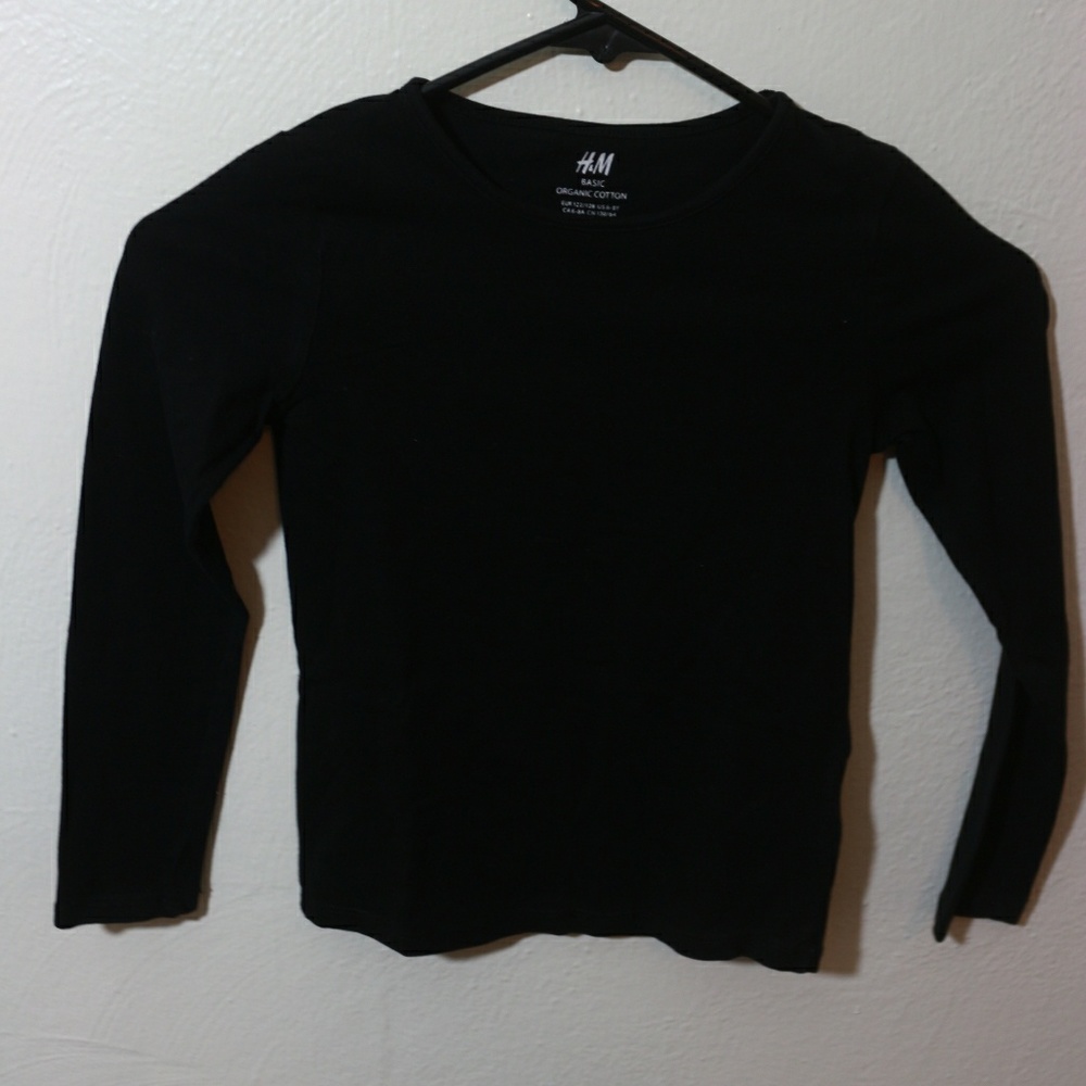 H&M Basic Tee - Picture 3 of 4